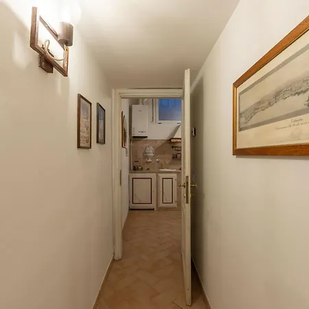 Santacroce Nest-hosted By Sweetstay *