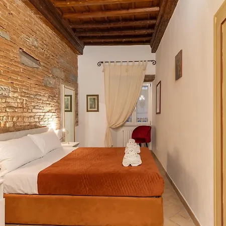 Santacroce Nest-hosted By Sweetstay