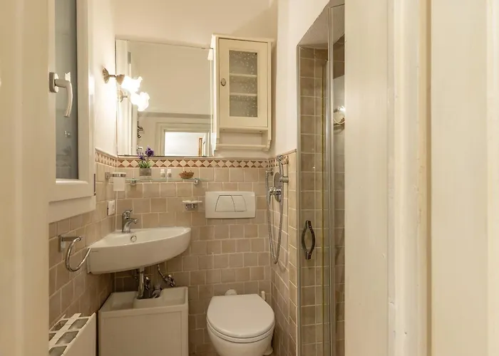 Daire Santacroce Nest-hosted By Sweetstay *